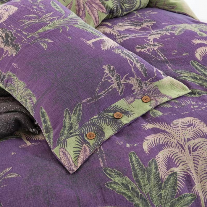 91家纺网 家纺一手货源 找家纺 双层纱家居 2023新款纽扣aa款双层纱四件套 奇幻丛林紫