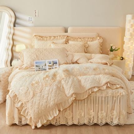 91家纺网 家纺一手货源 找家纺 罗艺轩 2024秋冬新款水晶绒花样年华全夹棉加厚床裙四件套 花样年华-米黄