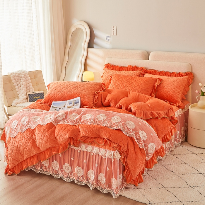 91家纺网 家纺一手货源 找家纺 （总）罗艺轩 2024秋冬新款水晶绒花样年华全夹棉加厚床裙四件套