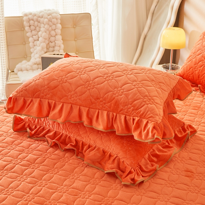 91家纺网 家纺一手货源 找家纺 （总）罗艺轩 2024秋冬新款水晶绒花样年华全夹棉加厚床裙四件套