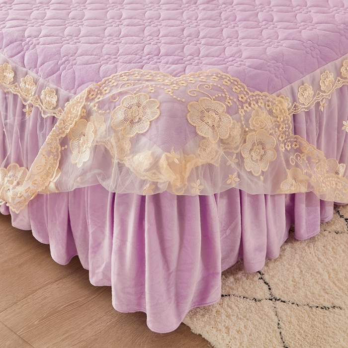 91家纺网 家纺一手货源 找家纺 罗艺轩 2024秋冬新款水晶绒花样年华全夹棉加厚床裙四件套 花样年华-丁香紫