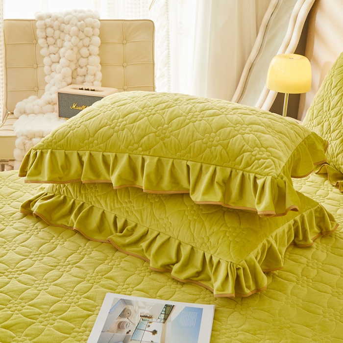 91家纺网 家纺一手货源 找家纺 罗艺轩 2024秋冬新款水晶绒花样年华全夹棉加厚床裙四件套 花样年华-青草绿