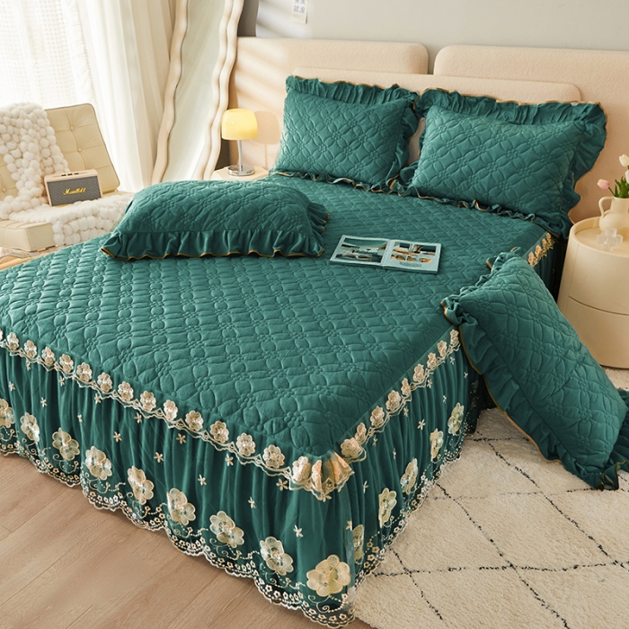 91家纺网 家纺一手货源 找家纺 罗艺轩 2024秋冬新款水晶绒花样年华全夹棉加厚床裙三件套 花样年华-橄榄绿