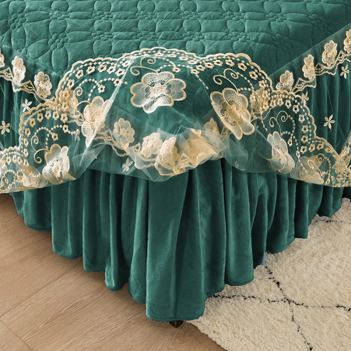 91家纺网 家纺一手货源 找家纺 罗艺轩 2024秋冬新款水晶绒花样年华全夹棉加厚床裙三件套 花样年华-橄榄绿