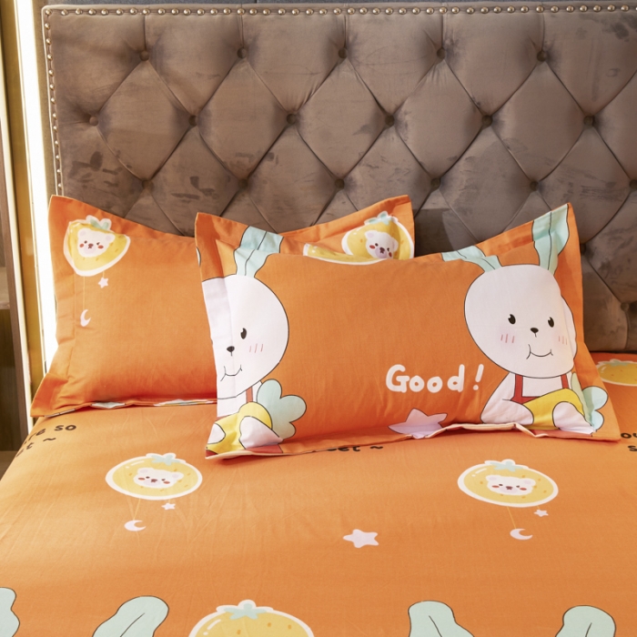 91家纺网 家纺一手货源 找家纺 伊而梦 2023新款全棉磨毛印花四件套系列单品枕套 兔子家族-桔