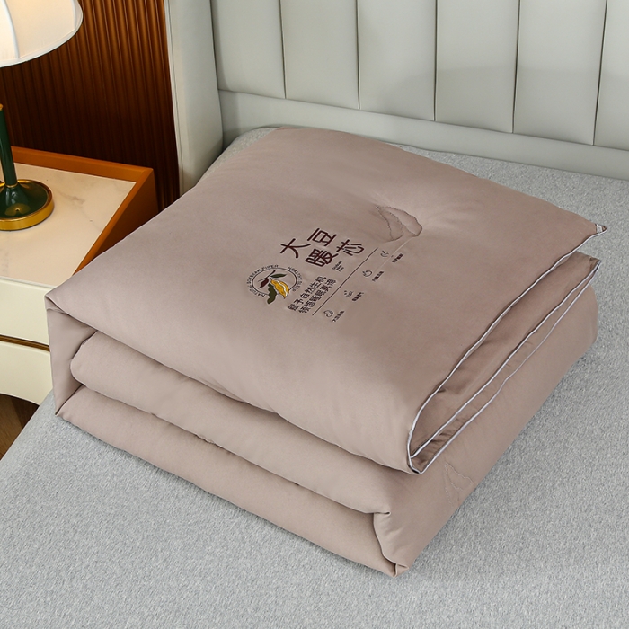 91家纺网 家纺一手货源 找家纺 畅畅家纺 2023新款抗菌纤维亲肤大豆冬被被子被芯 高雅灰