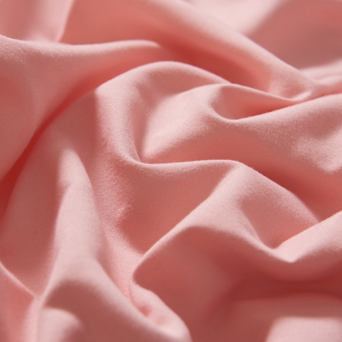 91家纺网 家纺一手货源 找家纺 畅畅家纺 2023新款抗菌纤维亲肤大豆冬被被子被芯 浅粉玉