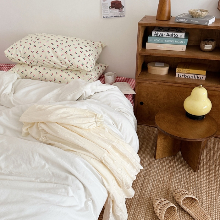 91家纺网 家纺一手货源 找家纺 艾沁 2024新款全棉水洗棉小清新混搭四件套 樱桃+本白