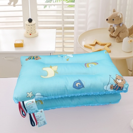 91家纺网 家纺一手货源 找家纺 冬巢2023新款可拆卸纯棉133*72安抚豆豆绒儿童枕头枕芯