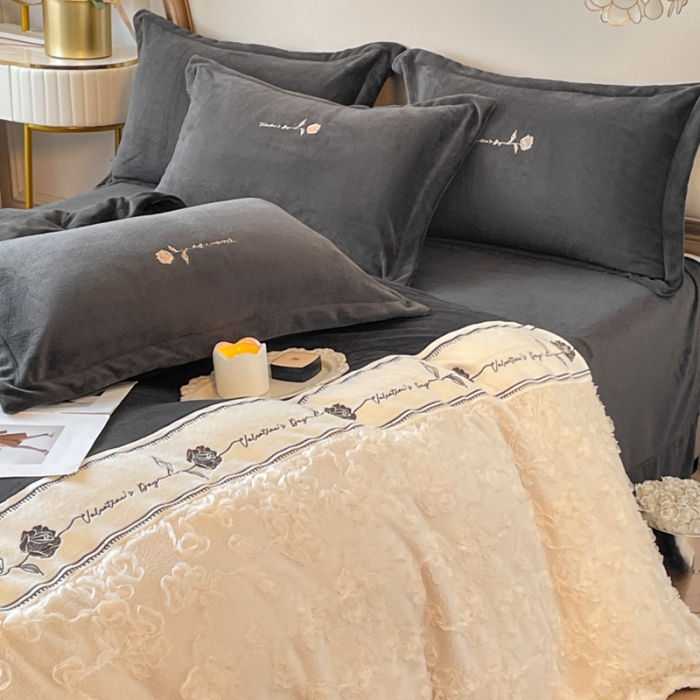 91家纺网 家纺一手货源 找家纺 总秀色秋冬季轻奢立体刺绣牛奶绒四件套双面加绒加厚保暖珊瑚绒法兰绒四件套