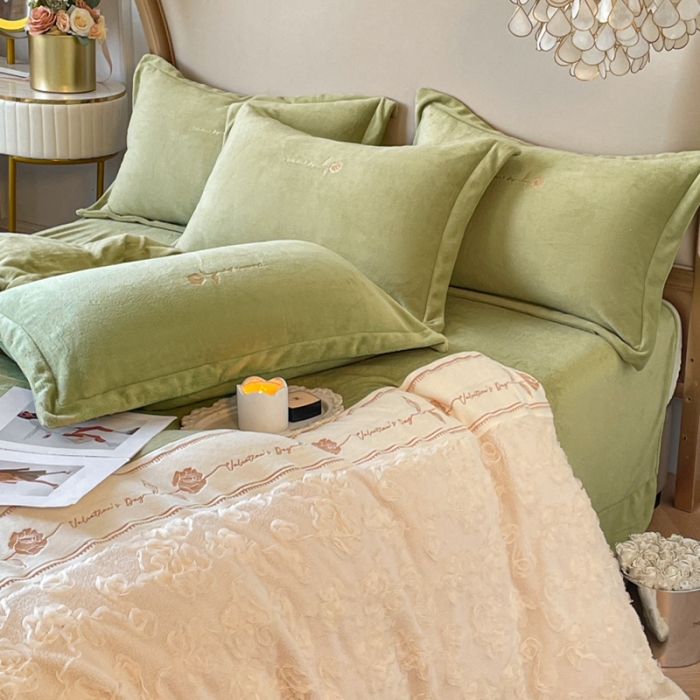 91家纺网 家纺一手货源 找家纺 秀色秋冬轻奢立体刺绣牛奶绒四件套双面加绒加厚保暖珊瑚绒法兰绒四件套 茹伊-抹茶绿