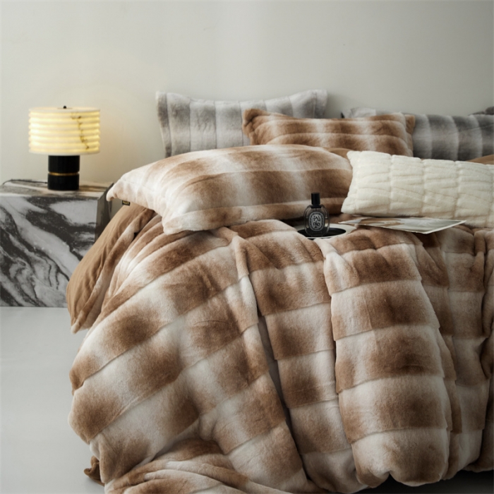 91家纺网 家纺一手货源 找家纺 安莱生活 2023年新品皮草绒高端四件套 皮草绒-巴斯