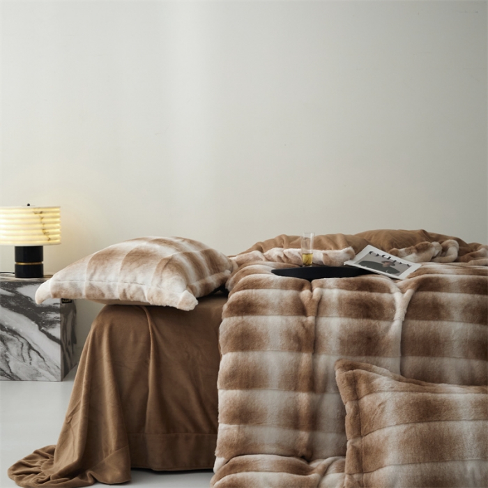 91家纺网 家纺一手货源 找家纺 安莱生活 2023年新品皮草绒高端四件套 皮草绒-巴斯