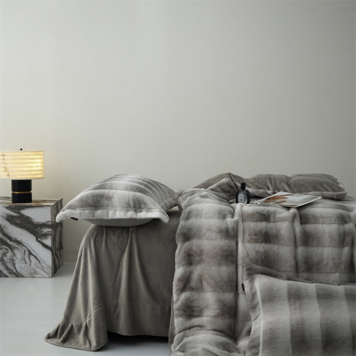 91家纺网 家纺一手货源 找家纺 安莱生活 2023年新品皮草绒高端四件套 皮草绒-布朗尼