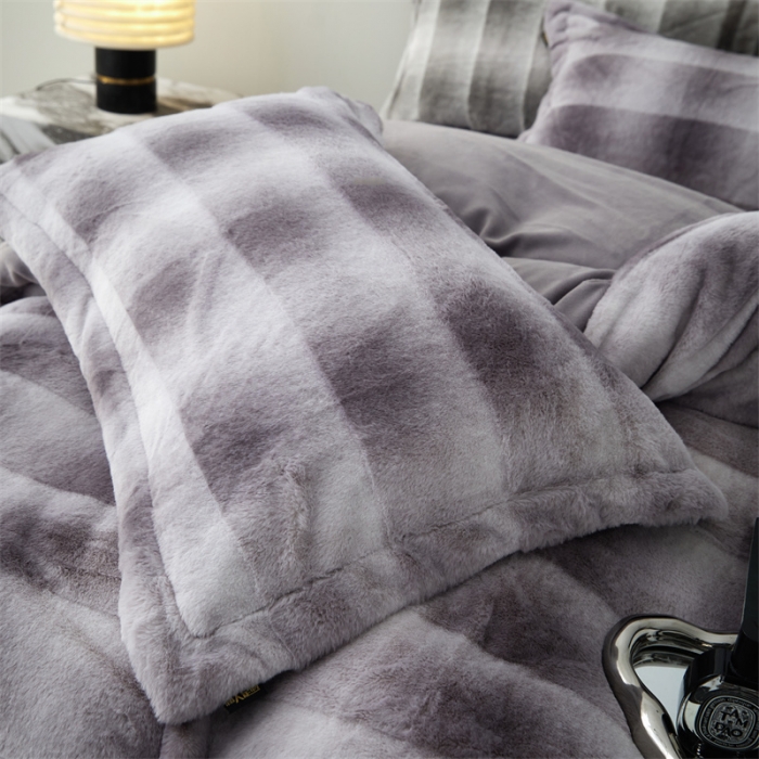 91家纺网 家纺一手货源 找家纺 安莱生活 2023年新品皮草绒高端四件套 皮草绒-格林娜