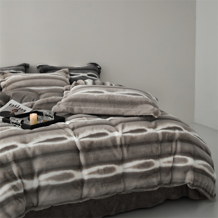 91家纺网 家纺一手货源 找家纺 安莱生活 2023年新品皮草绒高端四件套 皮草绒-莫奈