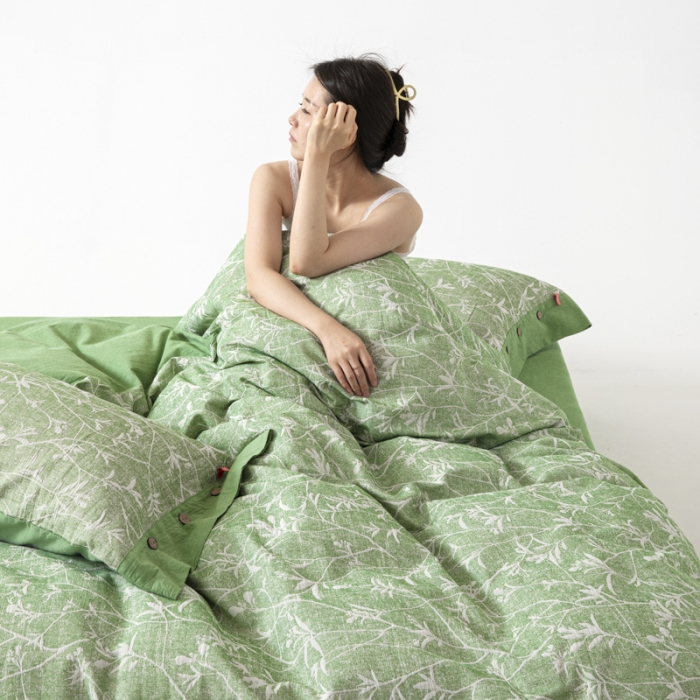 91家纺网 家纺一手货源 找家纺 安莱 双层纱大提花高奢工艺款疯狂生长系列四件套 春意生长--草绿