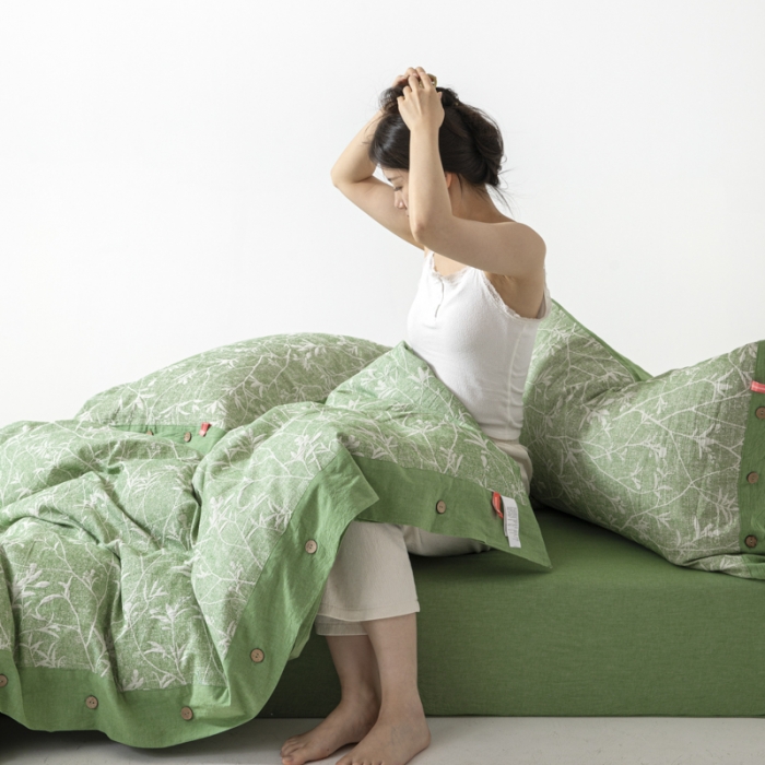 91家纺网 家纺一手货源 找家纺 安莱 双层纱大提花高奢工艺款疯狂生长系列四件套 春意生长--草绿