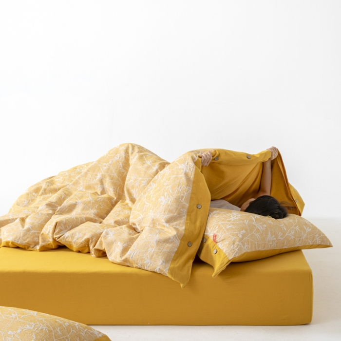 91家纺网 家纺一手货源 找家纺 安莱 双层纱大提花高奢工艺款疯狂生长系列四件套 春意生长--姜黄