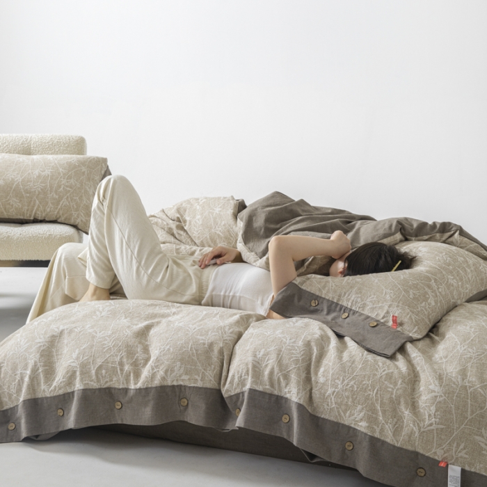 91家纺网 家纺一手货源 找家纺 安莱 双层纱大提花高奢工艺款疯狂生长系列四件套 春意生长--咖色