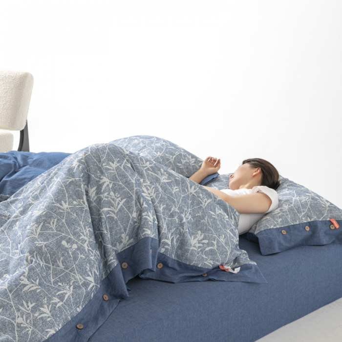 91家纺网 家纺一手货源 找家纺 安莱 双层纱大提花高奢工艺款疯狂生长系列四件套 春意生长--牛仔蓝