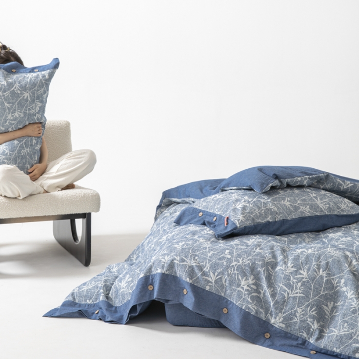 91家纺网 家纺一手货源 找家纺 安莱 双层纱大提花高奢工艺款疯狂生长系列四件套 春意生长--牛仔蓝