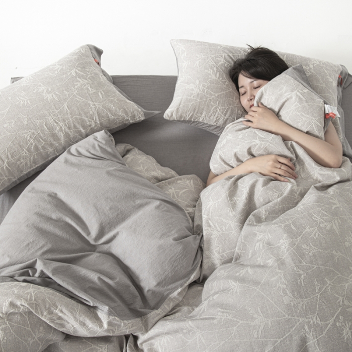 91家纺网 家纺一手货源 找家纺 安莱 双层纱大提花高奢工艺款疯狂生长系列四件套 春意生长--银灰