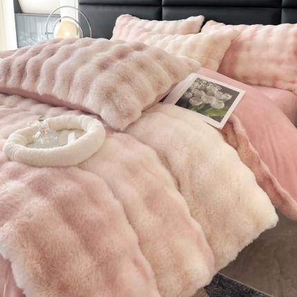 91家纺网 家纺一手货源 找家纺 爱家 2023新款炫彩兔毛绒四件套 炫彩粉