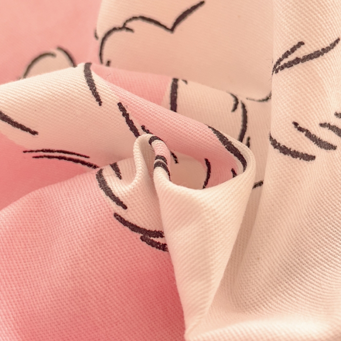 91家纺网 家纺一手货源 找家纺 千朵 2023新款棉加绒豆豆绒四件套 玫瑰猫