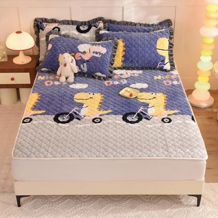 91家纺网 家纺一手货源 找家纺 （总）美达 2025新款A类牛奶绒夹棉床垫（可定制）