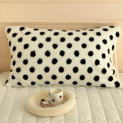 91家纺网 家纺一手货源 找家纺 （总）昔可 2023新款波点兔兔绒毛毯