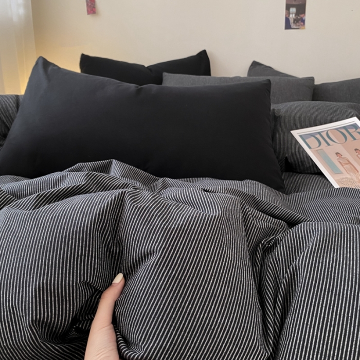 91家纺网 家纺一手货源 找家纺 柠萌家居 2023新款全棉色织暗黑黑色条纹四件套 黑极细条