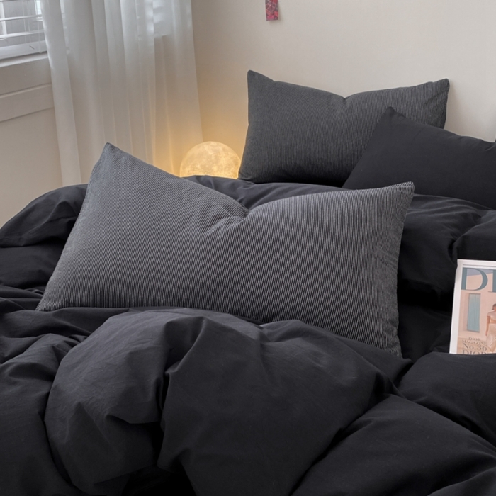 91家纺网 家纺一手货源 找家纺 柠萌家居 2023新款全棉色织暗黑黑色条纹四件套 色织暗黑