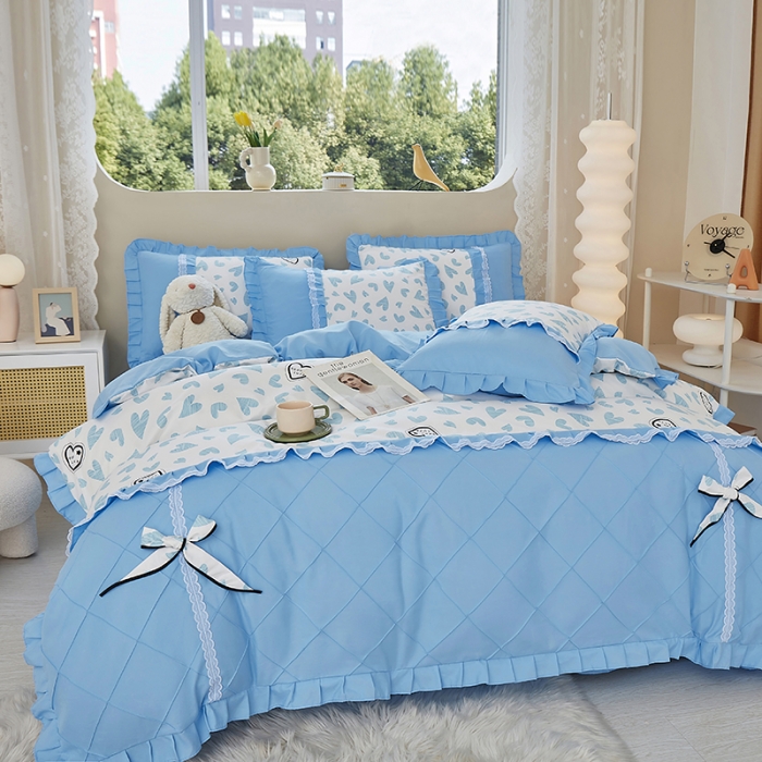 91家纺网 家纺一手货源 找家纺 靓生活 2023新款贡棉浪漫花边印花四件套 卡萌-钛白