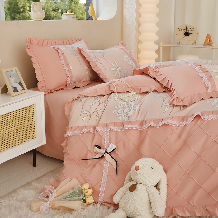 91家纺网 家纺一手货源 找家纺 靓生活 2023新款贡棉浪漫花边印花四件套 沐辰花开-芙蓉玉