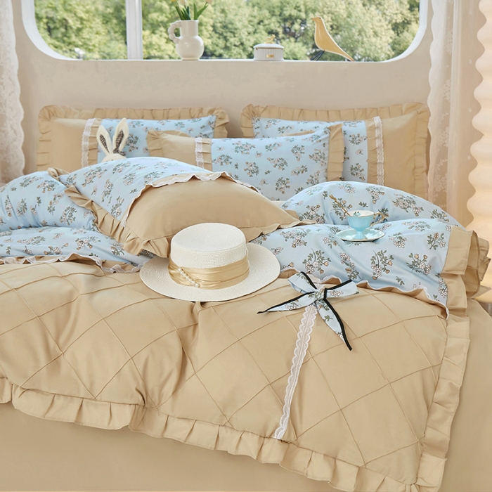 91家纺网 家纺一手货源 找家纺 靓生活 2023新款贡棉浪漫花边印花四件套 苏雅-天空蓝