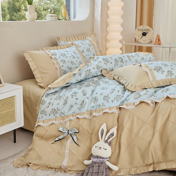 91家纺网 家纺一手货源 找家纺 靓生活 2023新款贡棉浪漫花边印花四件套 苏雅-天空蓝