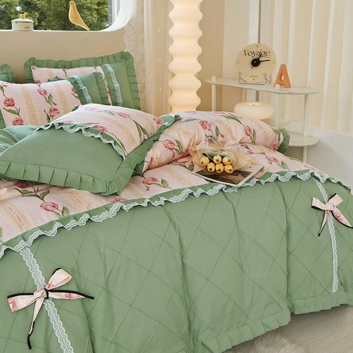 91家纺网 家纺一手货源 找家纺 靓生活 2023新款贡棉浪漫花边印花四件套 泫雅-樱桃粉