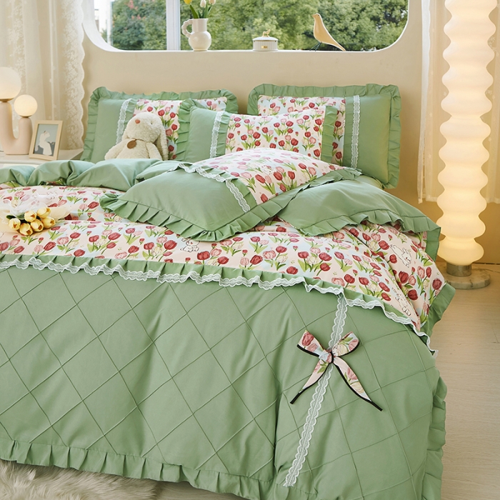 91家纺网 家纺一手货源 找家纺 靓生活 2023新款贡棉浪漫花边印花四件套 郁金小兔-粉玉