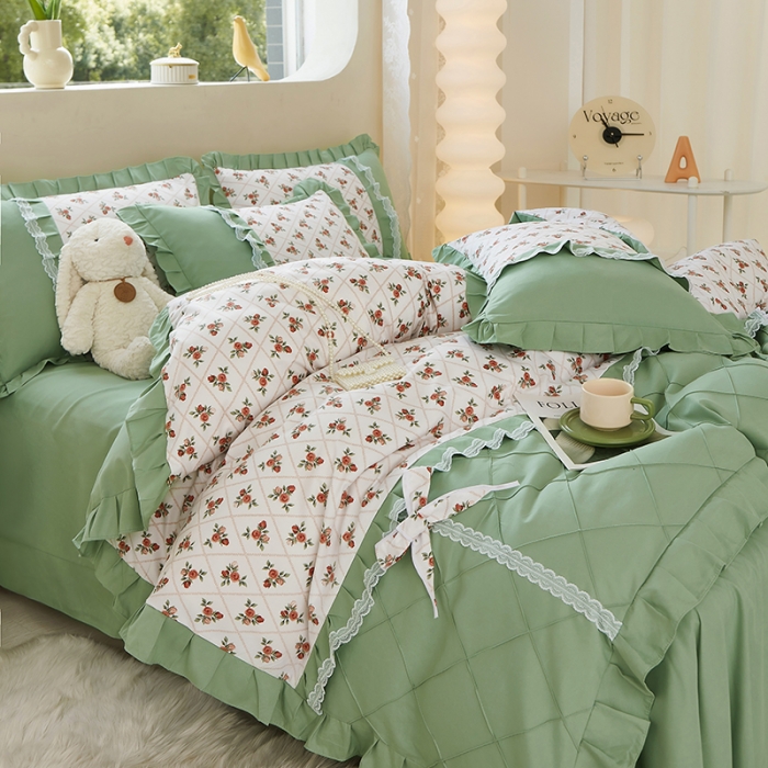 91家纺网 家纺一手货源 找家纺 靓生活 2023新款贡棉浪漫花边印花四件套 妆立春风-米