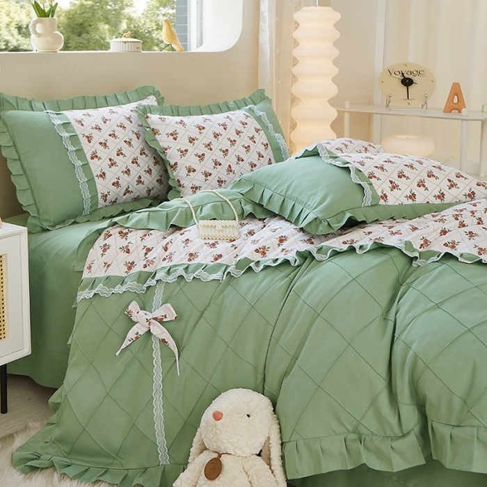 91家纺网 家纺一手货源 找家纺 靓生活 2023新款贡棉浪漫花边印花四件套 妆立春风-米