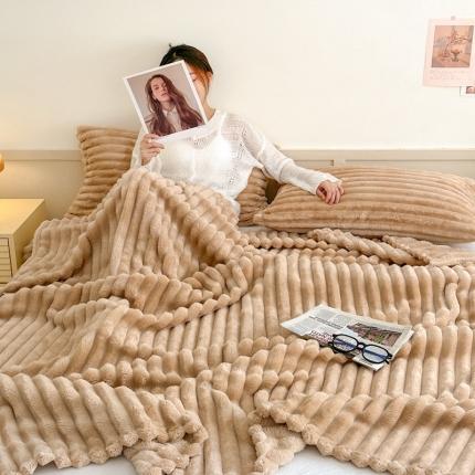 91家纺网 家纺一手货源 找家纺 （总）欧邦 爆款软绵绵牛奶绒盖毯双面绒多功能兔兔绒毯（外贸供货）