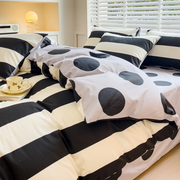 91家纺网 家纺一手货源 找家纺 金丝鸟 2023新款全棉可爱卡通印花小清新四件套-第一批 波点纹-黑