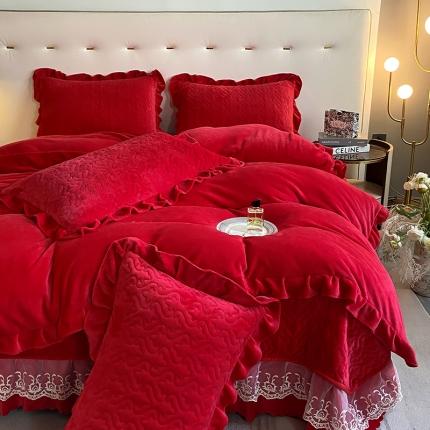 91家纺网 家纺一手货源 找家纺 2024新款牛奶绒夹棉床盖四件套 大红