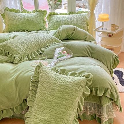 91家纺网 家纺一手货源 找家纺 2024新款牛奶绒夹棉床盖四件套 草绿