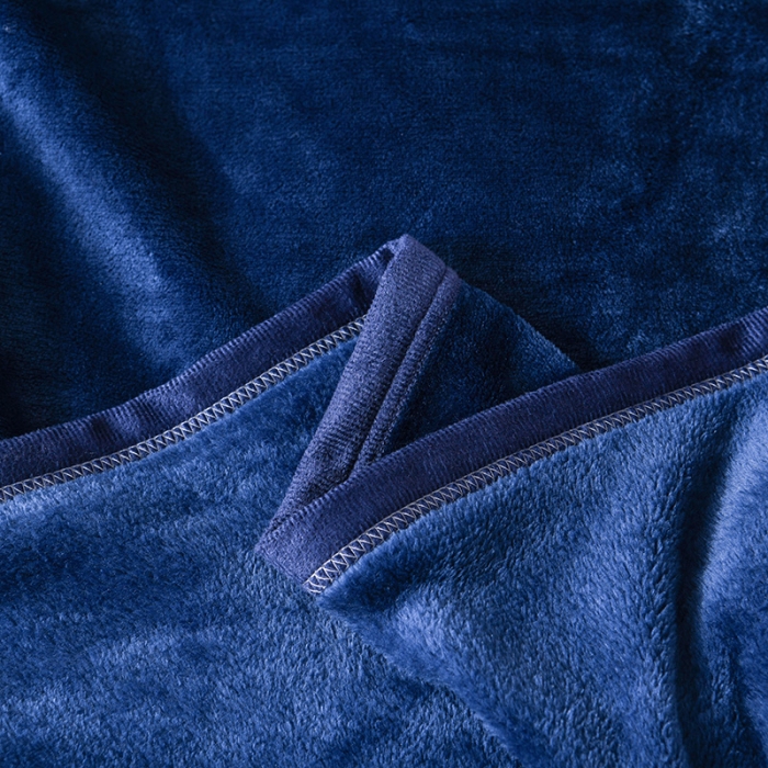 91家纺网 家纺一手货源 找家纺 仟人梦 2024新款纯色法莱绒毛毯多功能毛毯 藏青