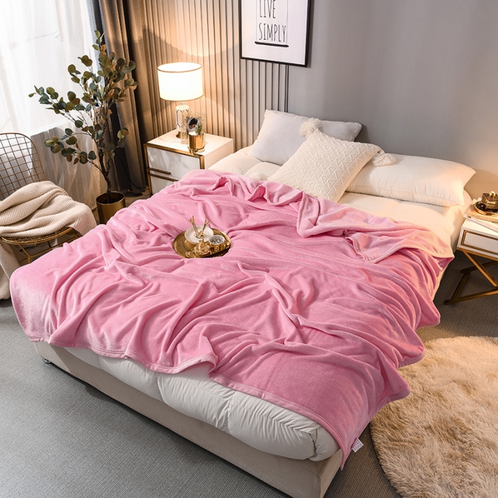 91家纺网 家纺一手货源 找家纺 仟人梦 2024新款纯色法莱绒毛毯多功能毛毯 粉色