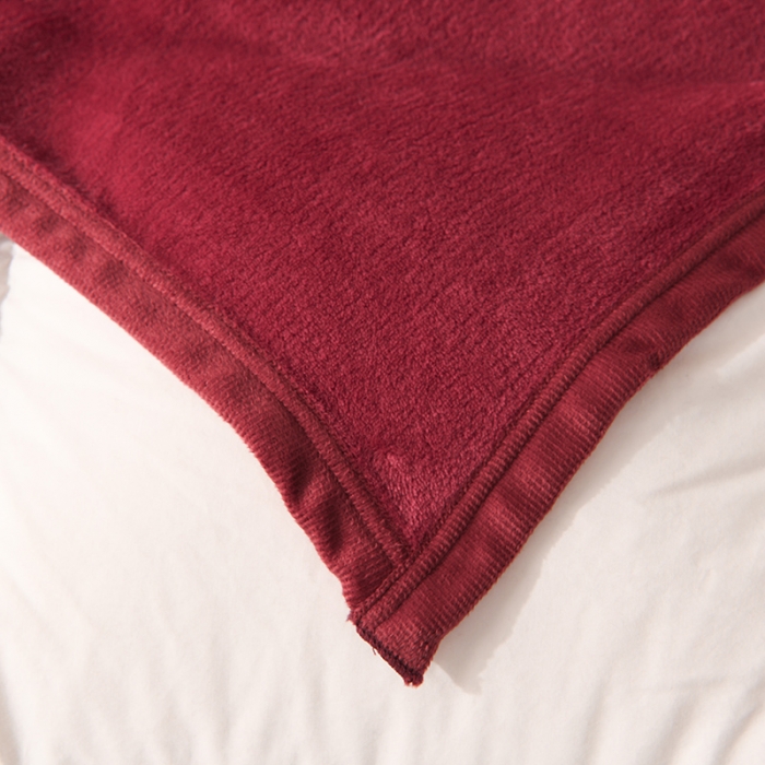 91家纺网 家纺一手货源 找家纺 仟人梦 2024新款纯色法莱绒毛毯多功能毛毯 酒红色