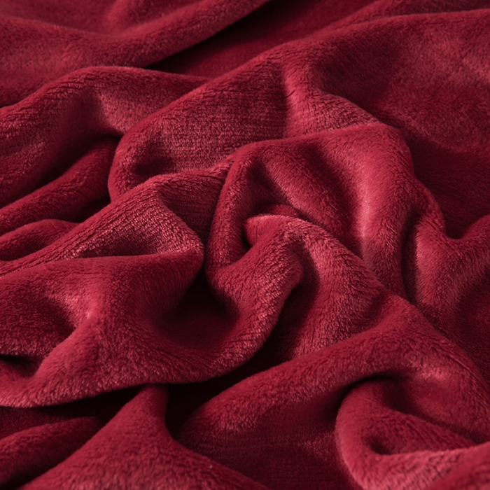 91家纺网 家纺一手货源 找家纺 仟人梦 2024新款纯色法莱绒毛毯多功能毛毯 酒红色