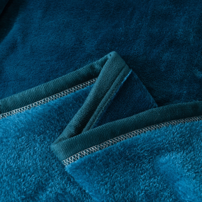 91家纺网 家纺一手货源 找家纺 仟人梦 2024新款纯色法莱绒毛毯多功能毛毯 孔雀绿